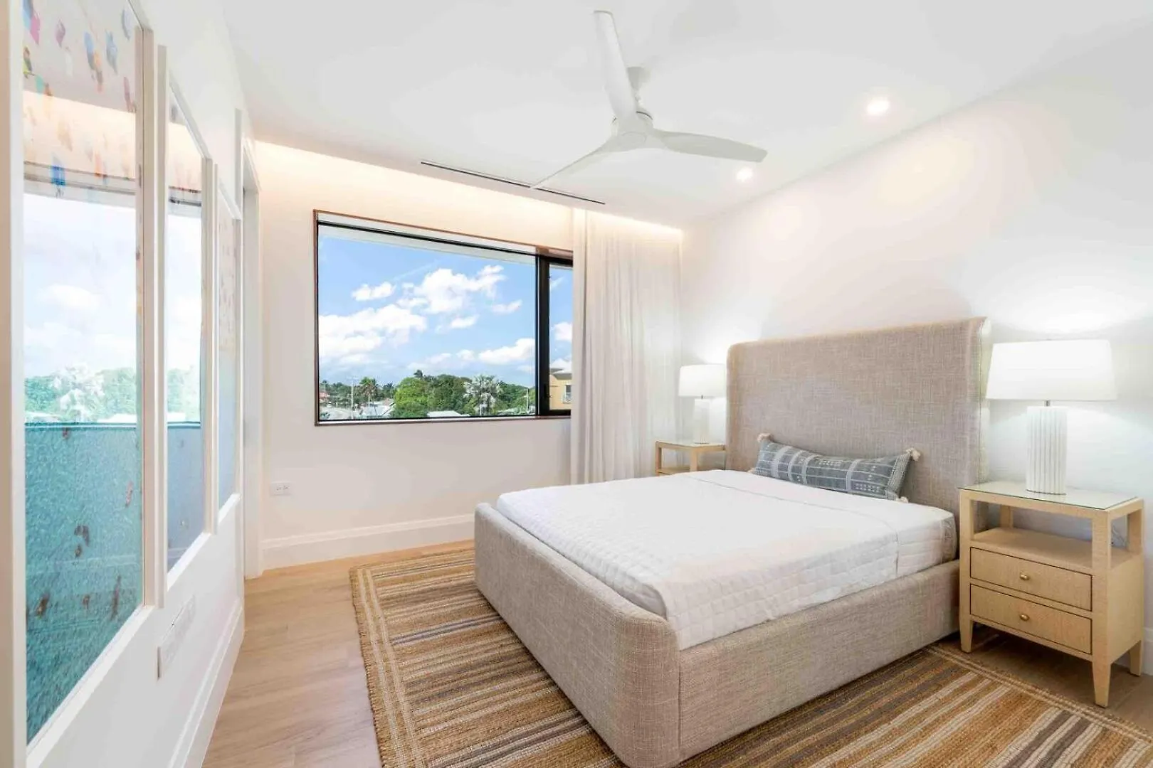 Apartment The Sands 3 West Bay